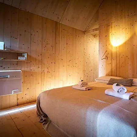Arena One 99 Glamping