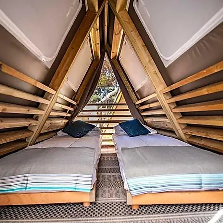 Arena One 99 Glamping Vakantiepark 4*